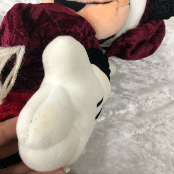 Walt Disney Store Mickey Mouse Christmas Velvet Cape Plush Stuffed Animal 1999 - Picture 11 of 13